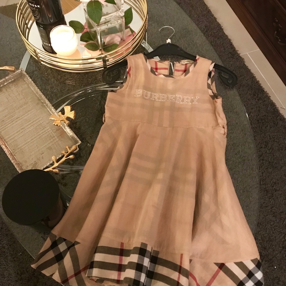 Original Burberry dress for girl
